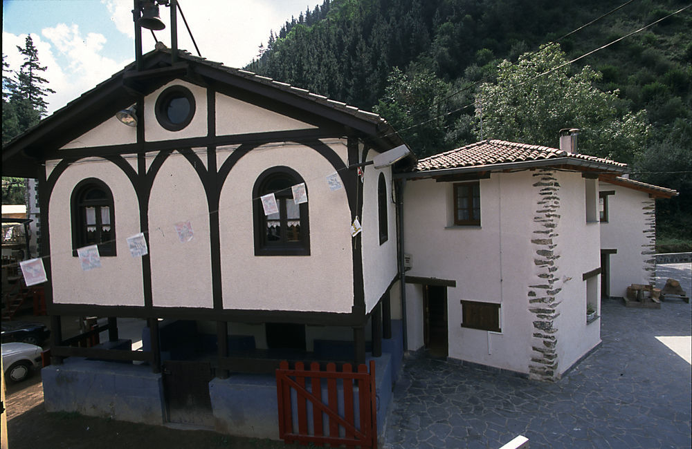 Casa Rural Eleizondo Haundia Itziar Екстериор снимка